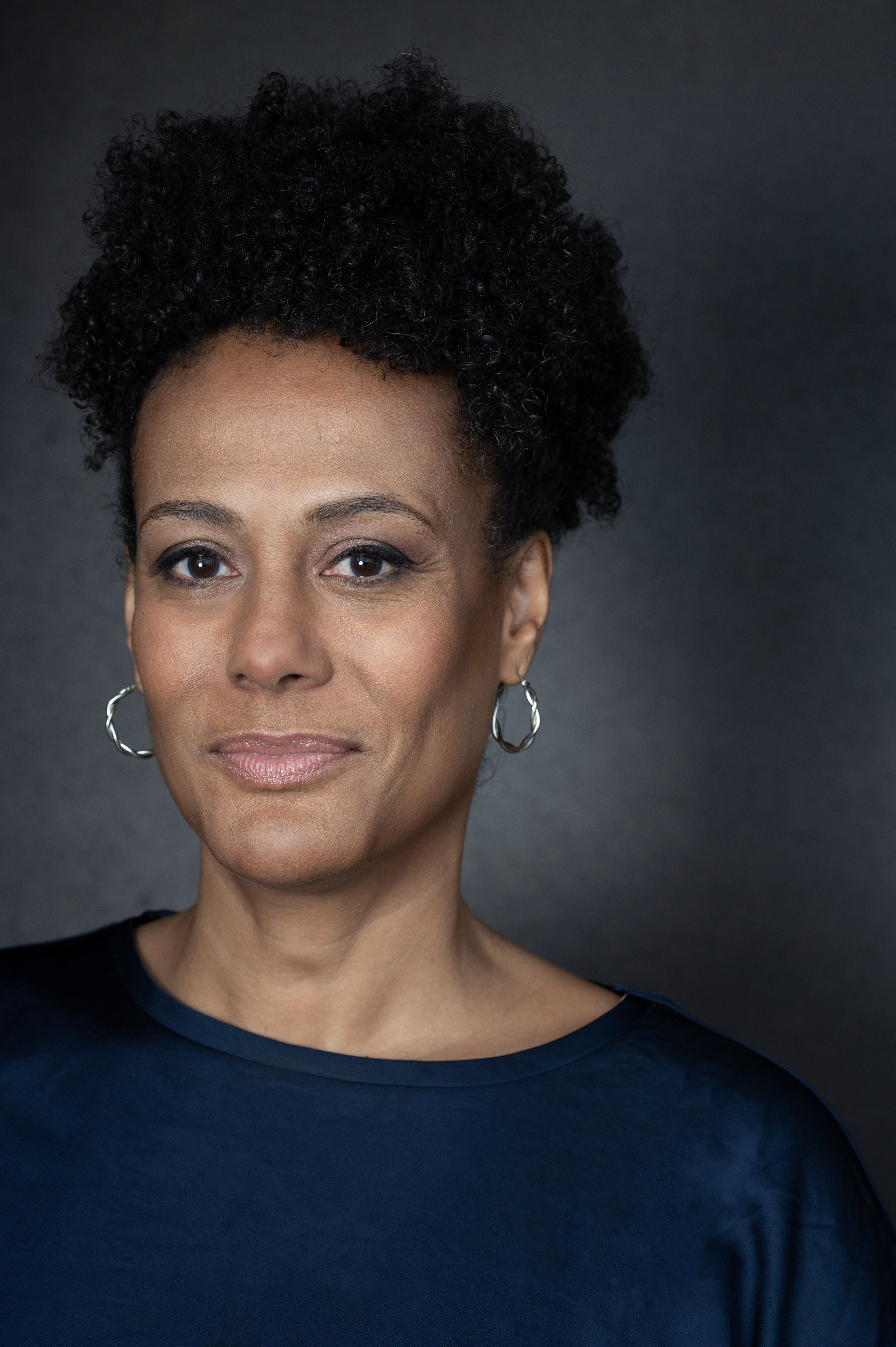 Lesung – Angélique Beldner: Rassismus im Rückspiegel