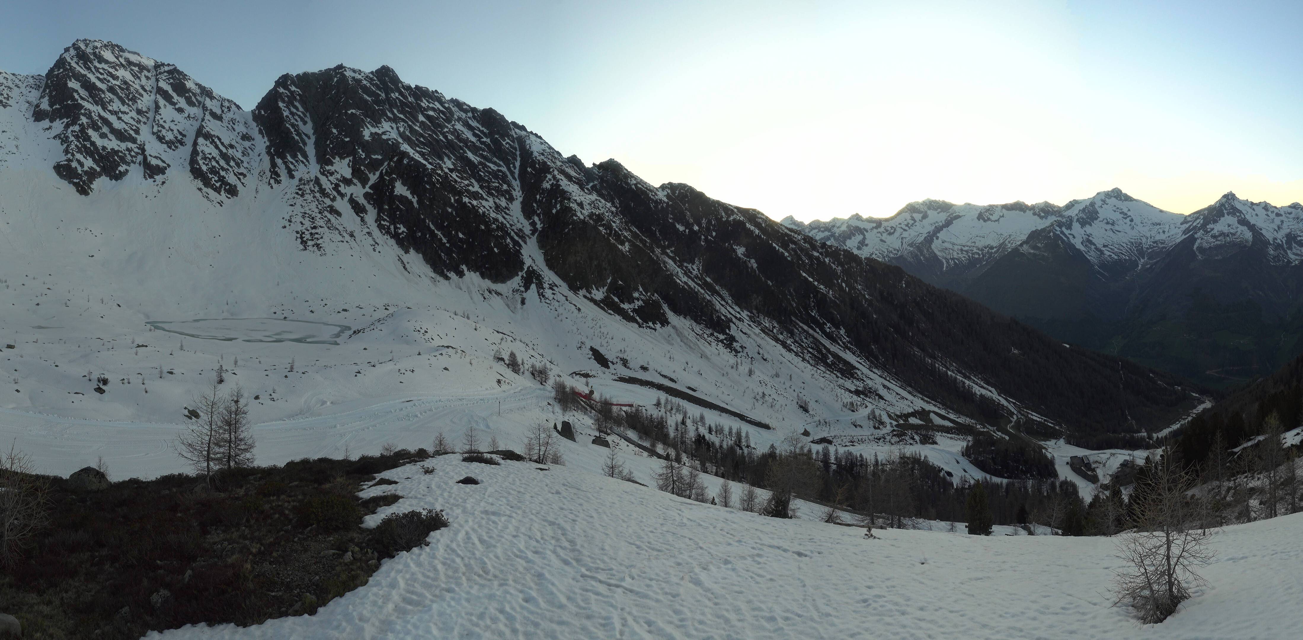 19h ago - 20:15