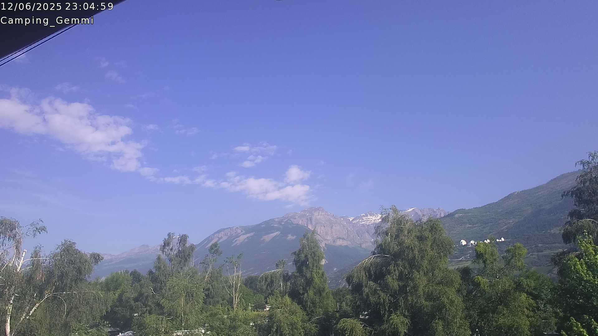 1h ago - 09:01