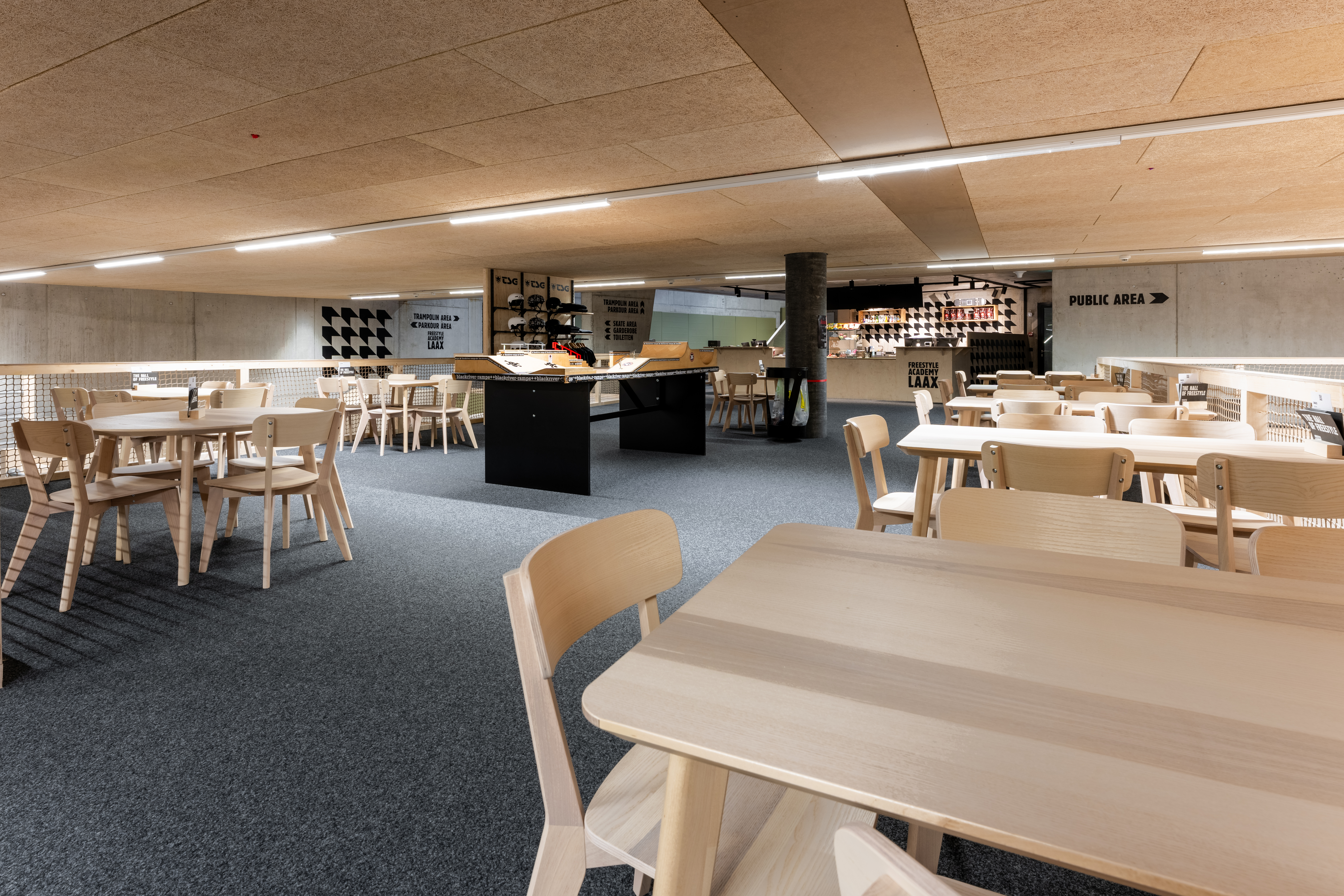 tertiary restaurant image