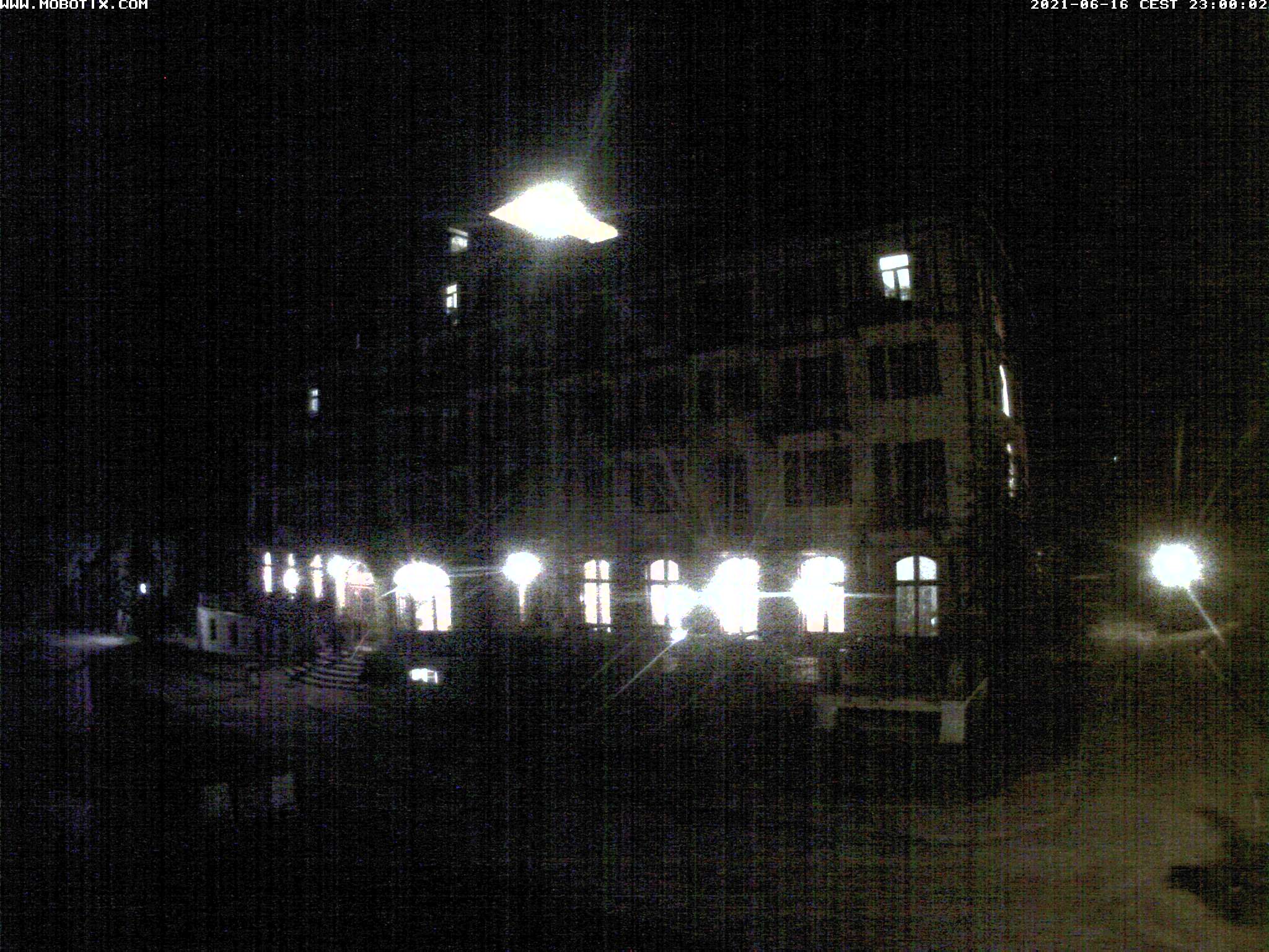 8h ago - 23:00