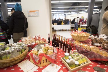Markthalle Glarus (Bild: Samuel Trümpy Photography)