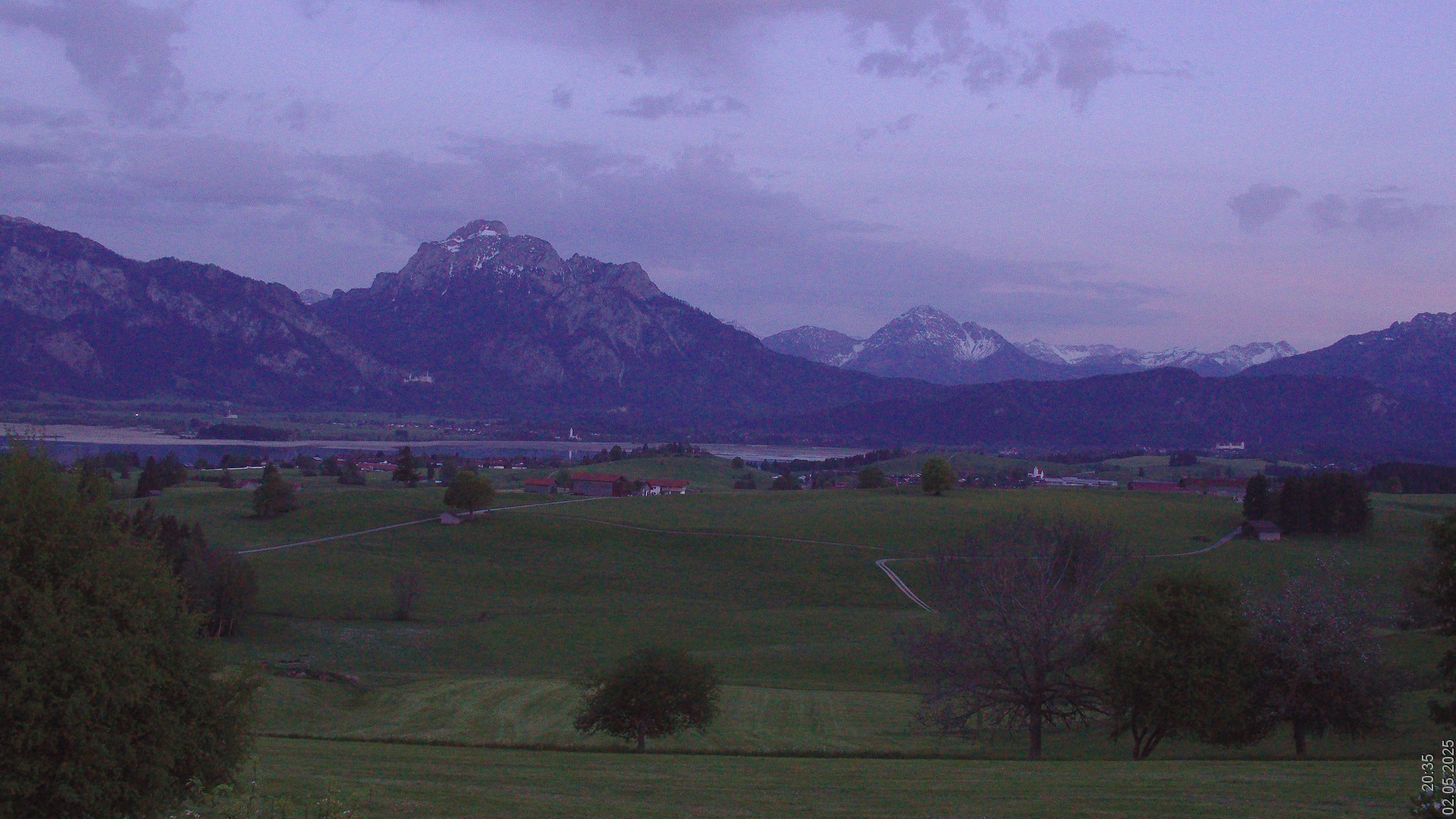 10h ago - 20:35