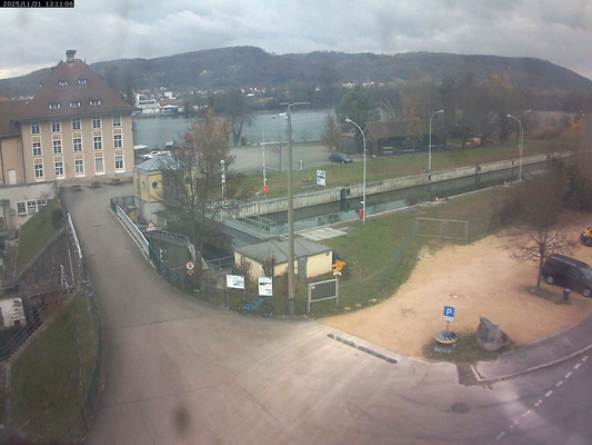 21.11.2025 12:11