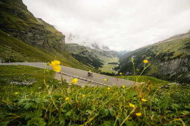 Die prächtige Alpenkulisse in mystischer Atmosphäre