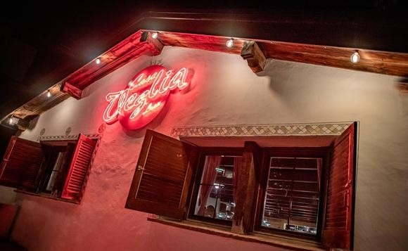 secondary restaurant image