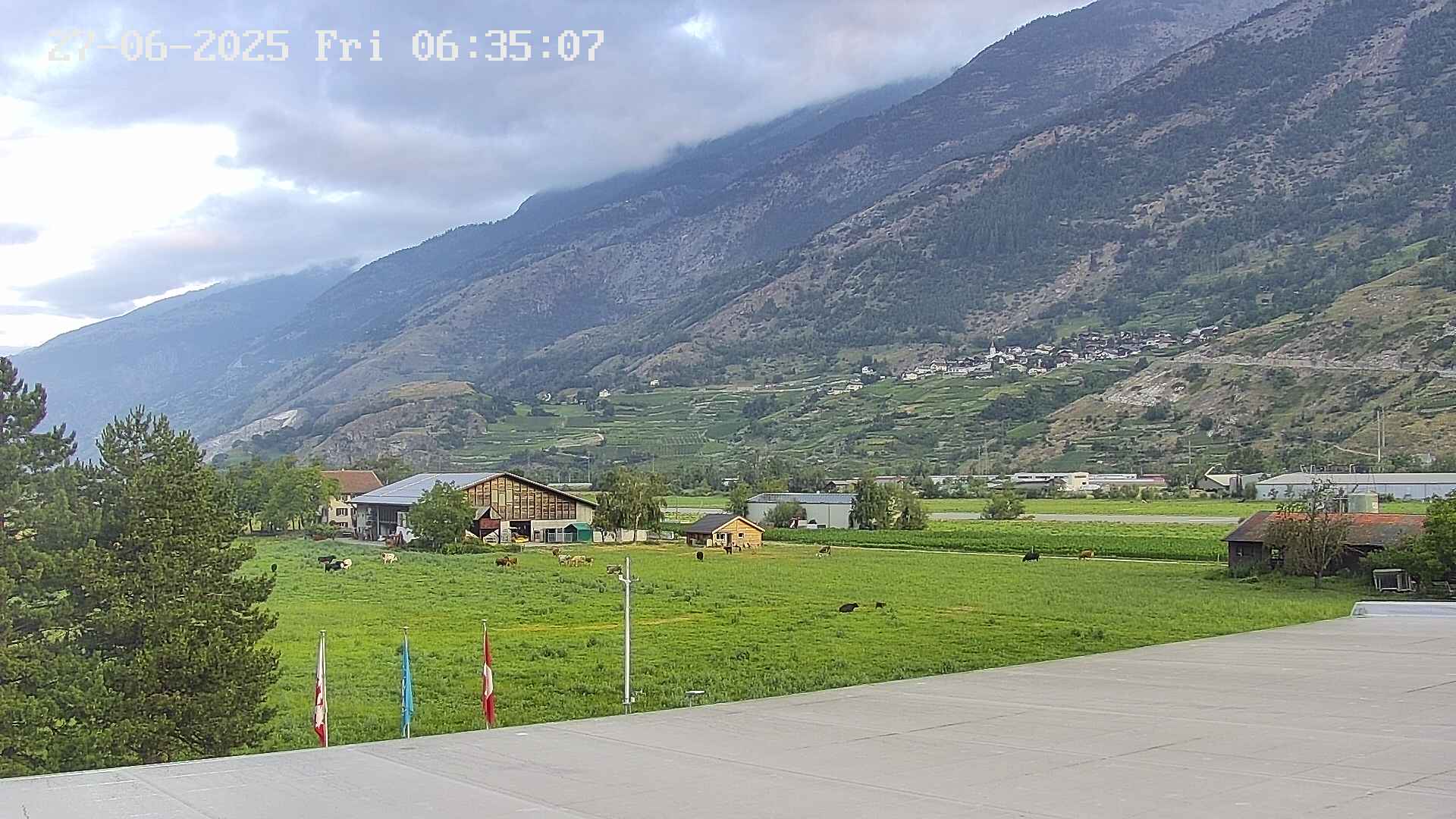 3h ago - 06:35