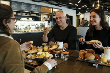 Brunch CHEZ Camille Bloch (CHEZ Camille Bloch)