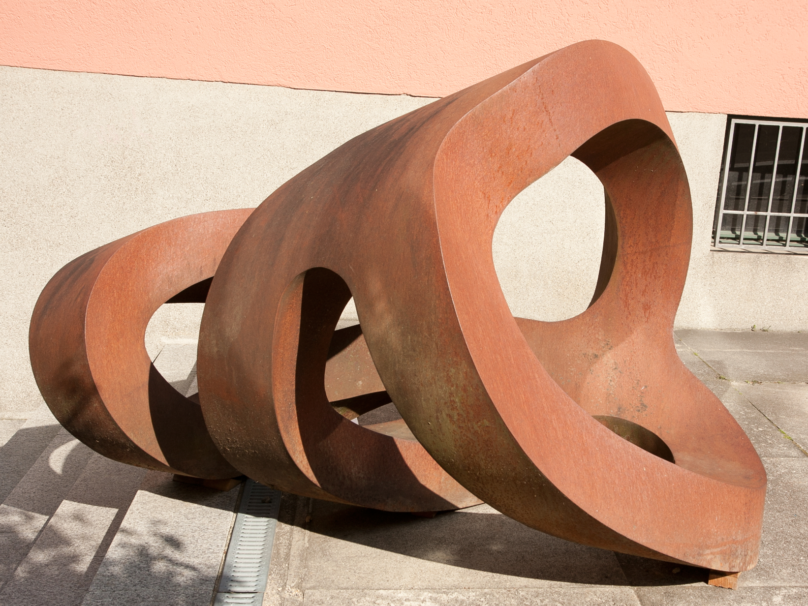 «Ville des Arts» 4. Kunstbiennale in Waldenburg