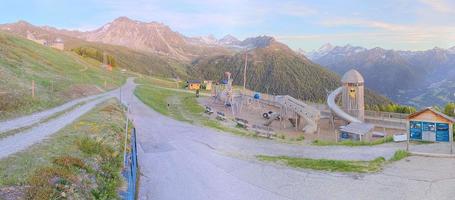 12h ago - 23:02