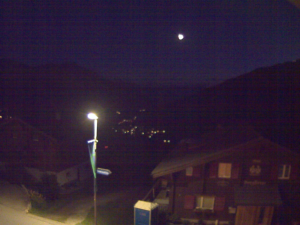 35h ago - 22:00