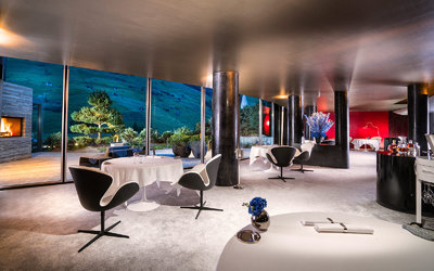 7132 Hotel: Restaurant Silver