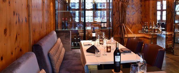 © 20/20 Restaurant by Mövenpick Wein