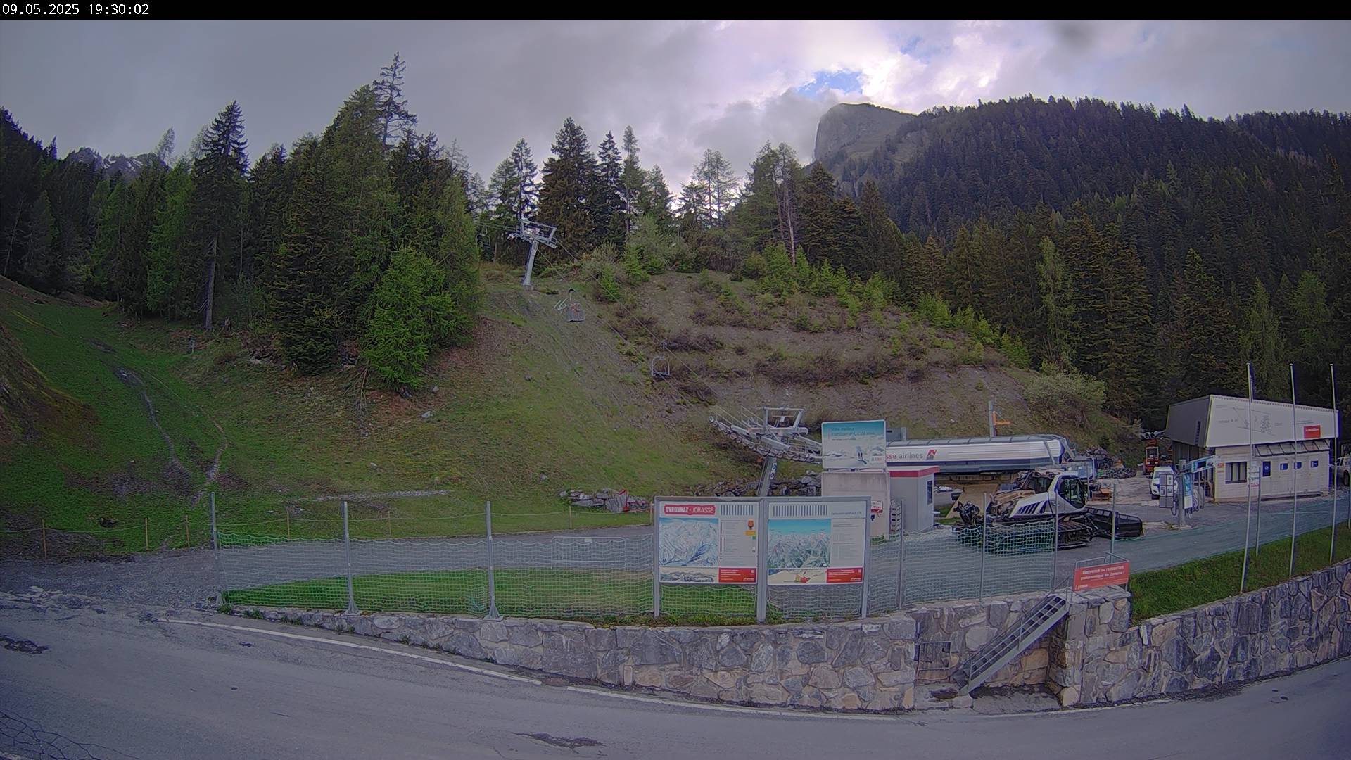 3h ago - 19:30