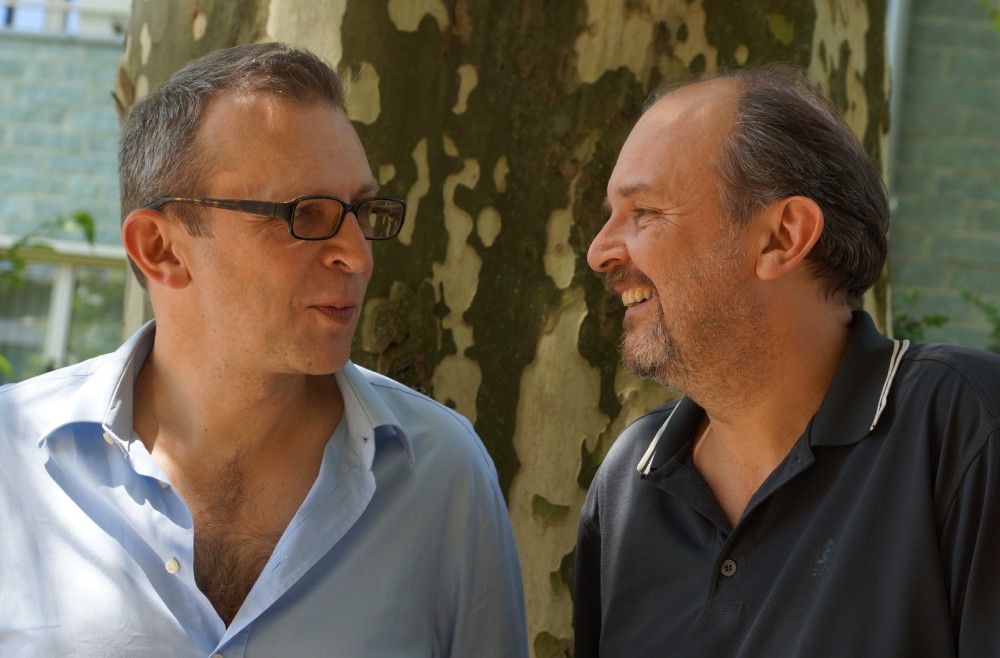 Ingo und Mathias Ospelt: Anders besinnliche Vorlese-Disco