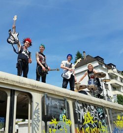 Glarner Bands am Sound of Glarus - Teil 1 mit White Dog Suicide - 1
