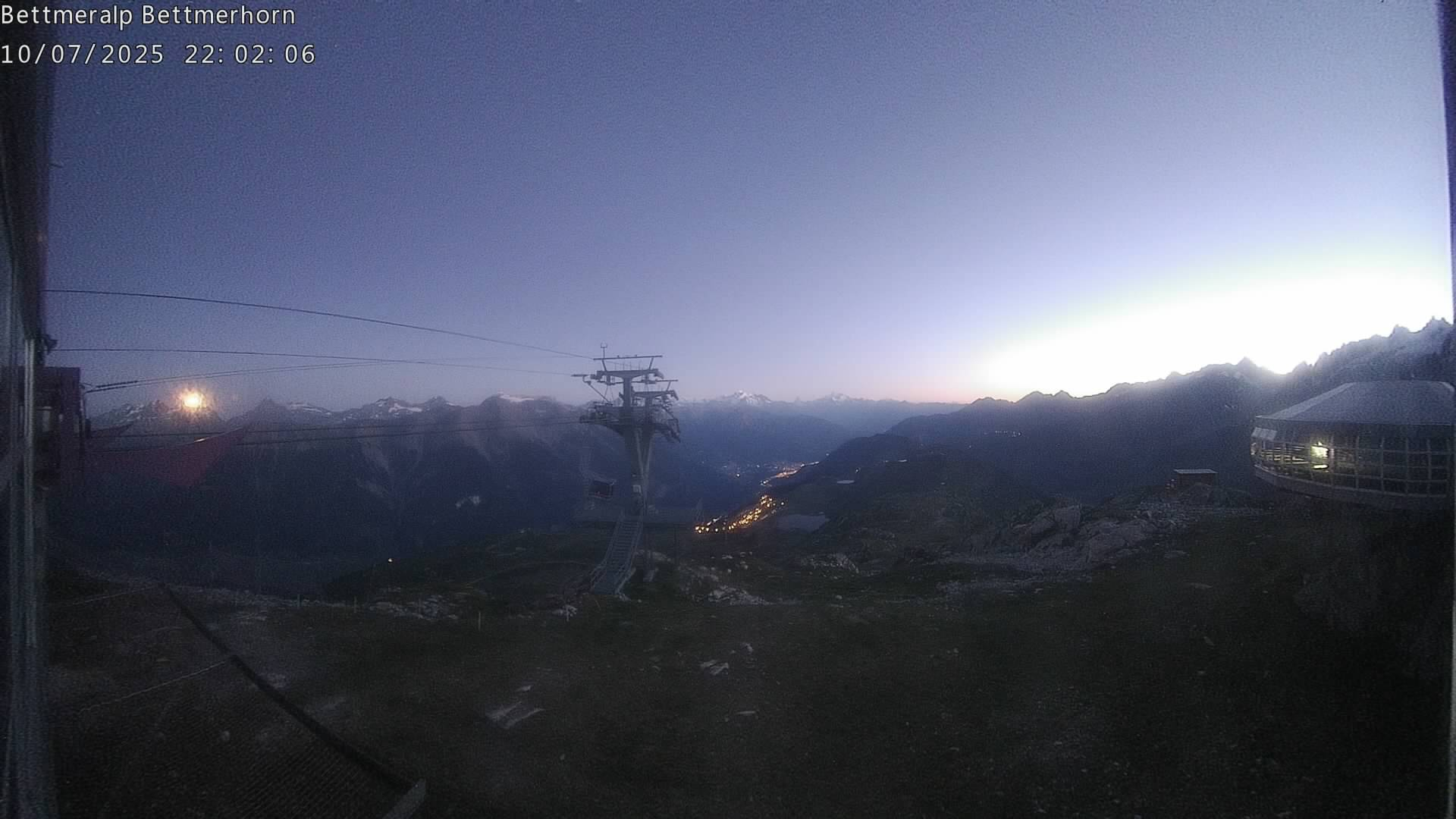 28h ago - 22:01
