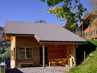 Separates Leiterhaus „Weidhüttli“ mit 8 Betten, geeignet als Rückzugsmöglichkeit für Leiterfami...