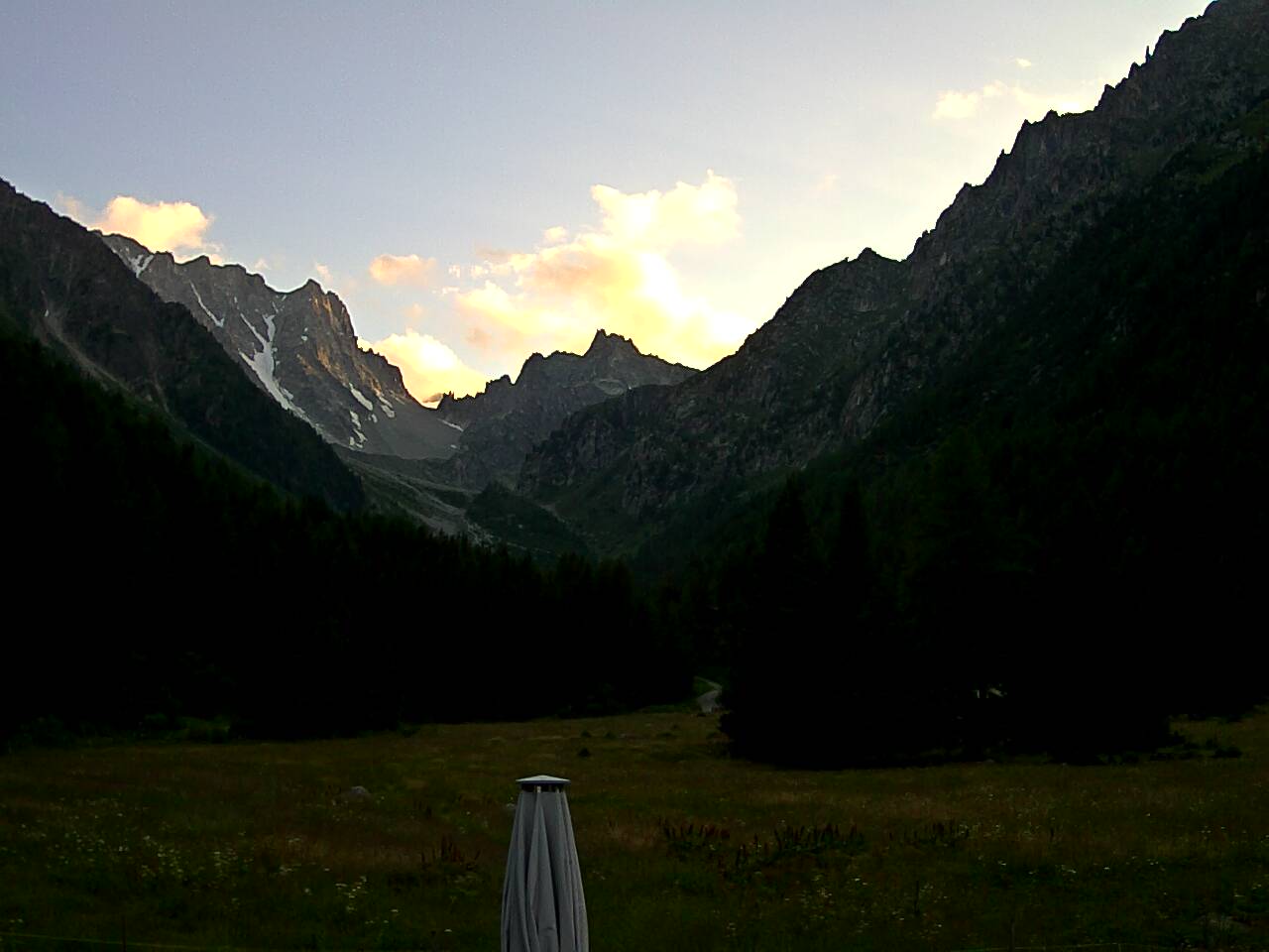 35h ago - 21:00