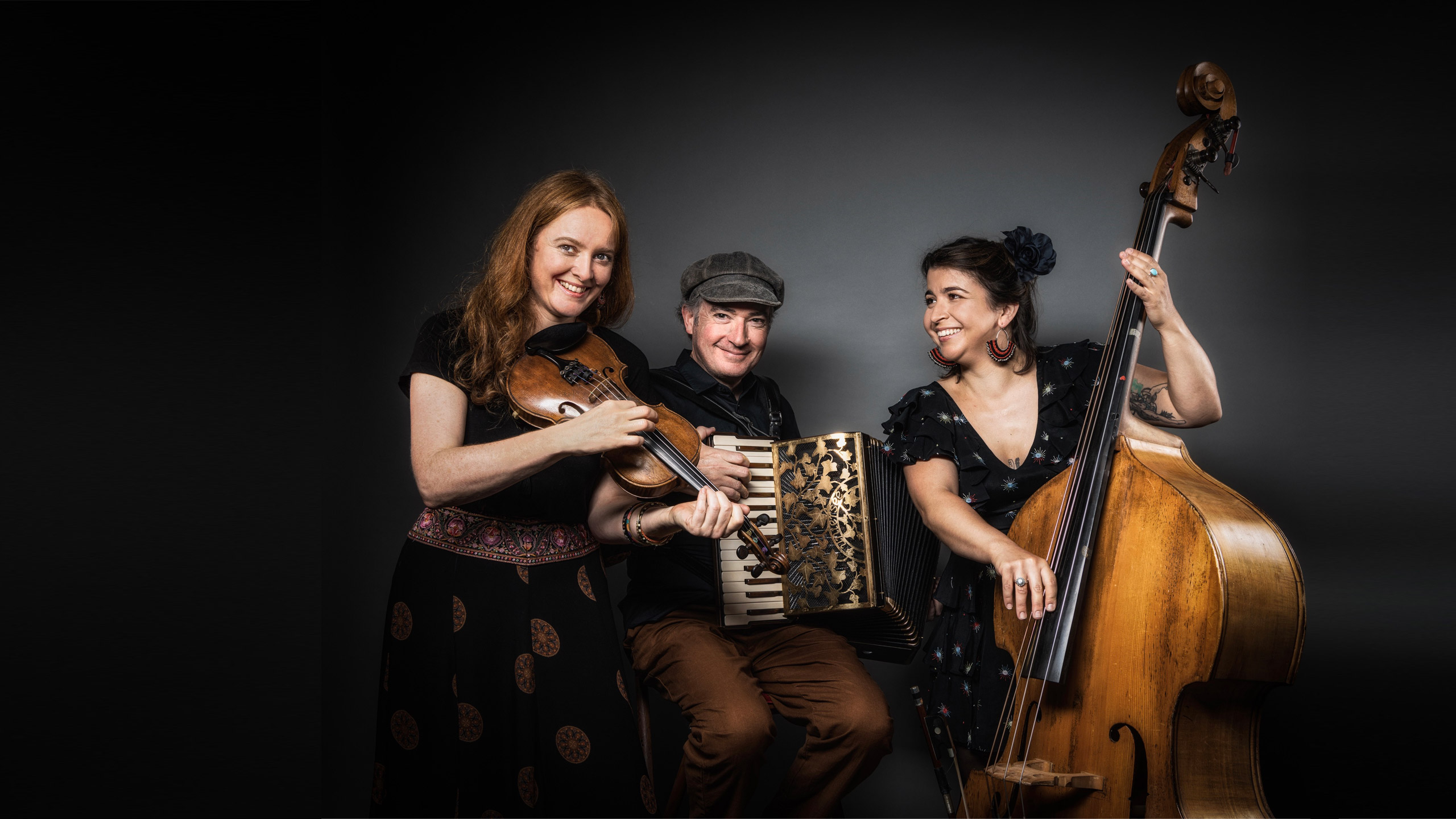 Musique Simili «Paramundo»
