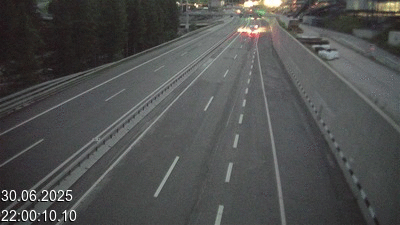 35h ago - 22:00