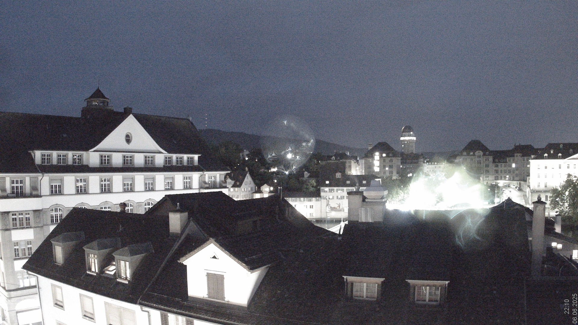 15h ago - 22:10