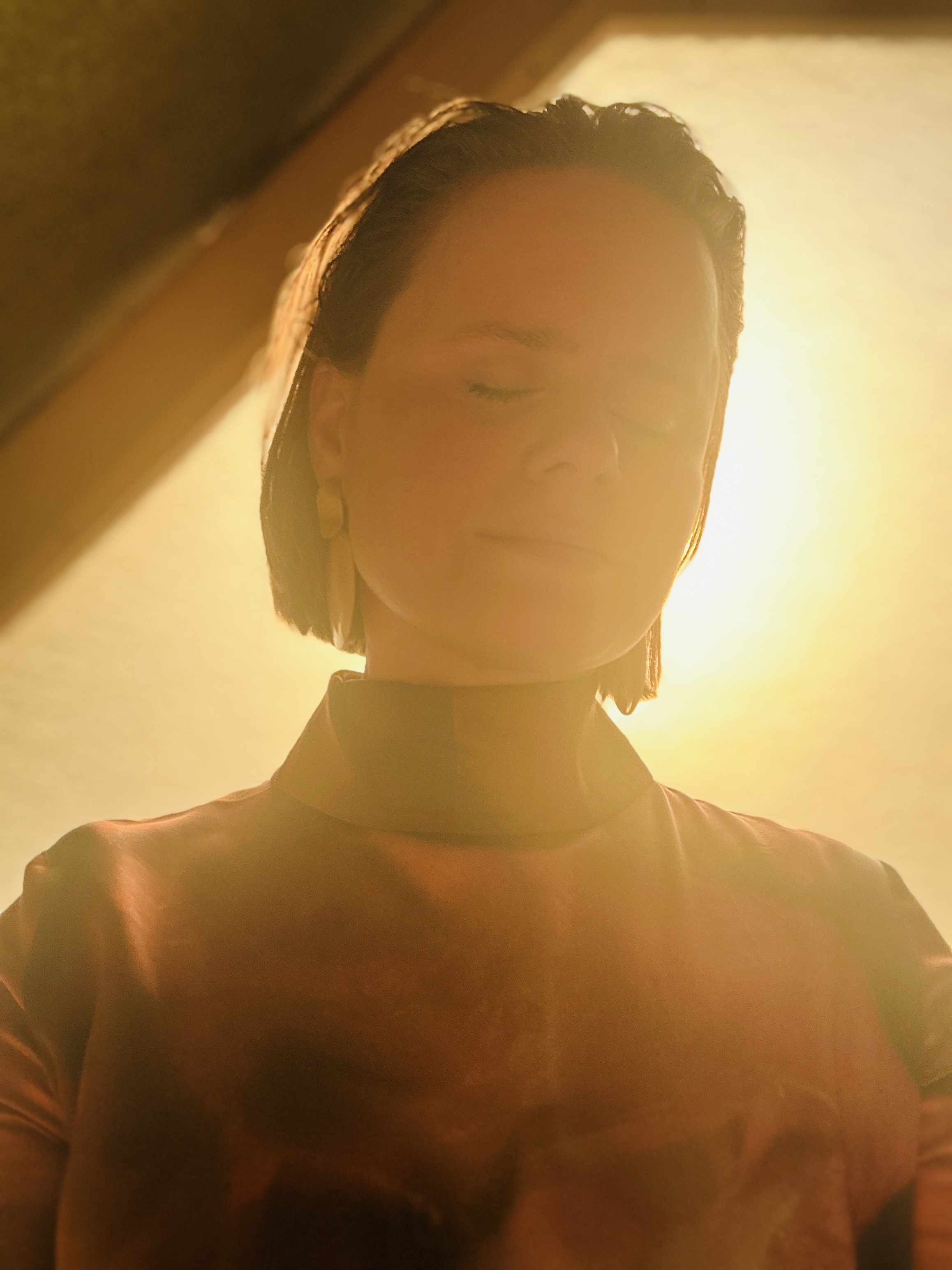 Titelbild des Events:  Immer am Mittwuch - Klangmeditationen, Helga Váradi