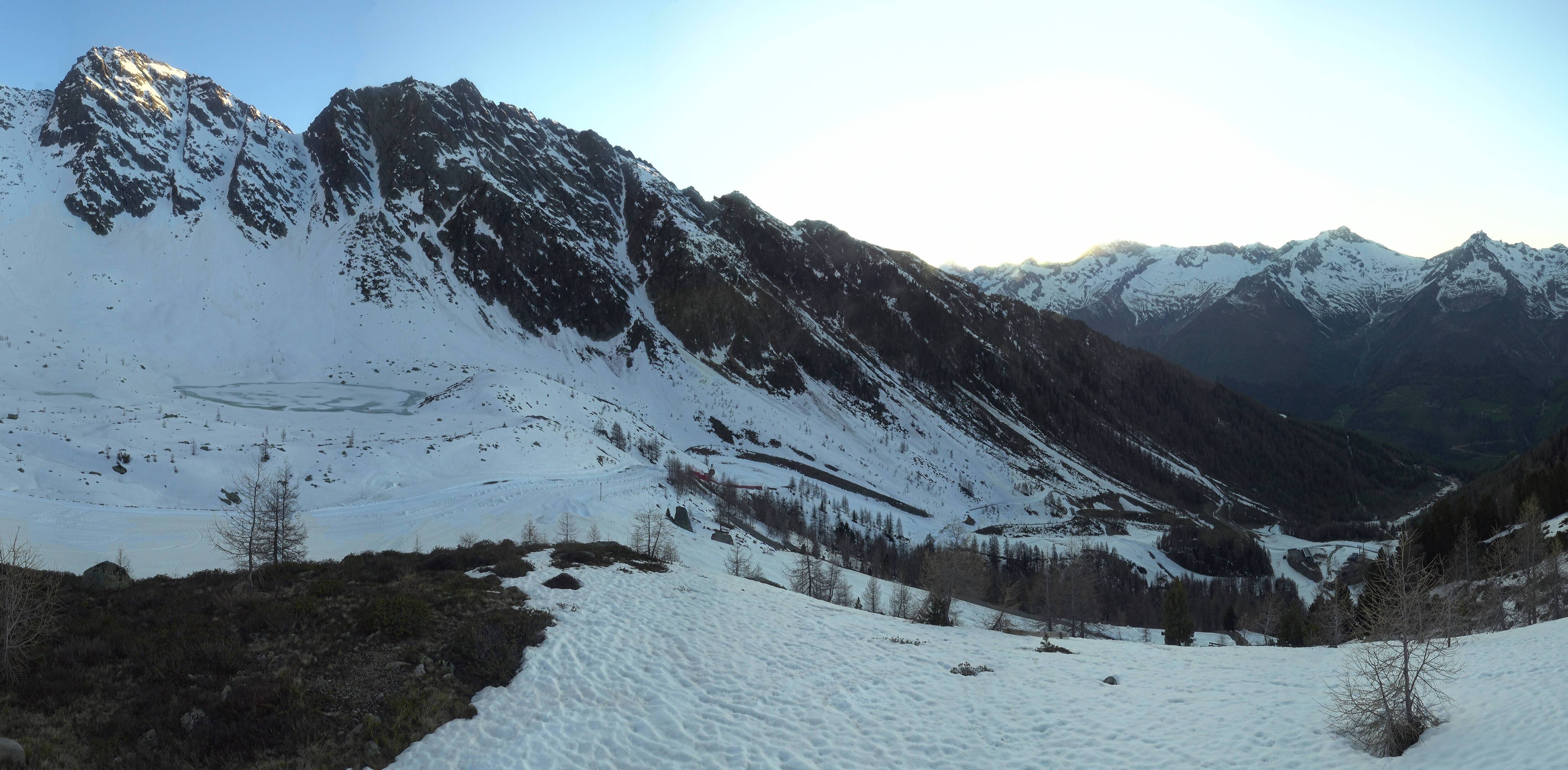 1h ago - 19:55