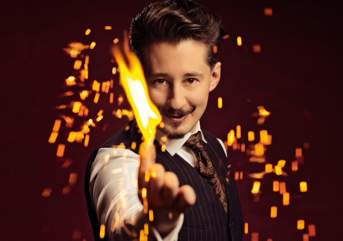 Titelbild des Events: Wunderbare Kuriositäten: Zauber-Theater für Gross und Klein mit Rafael Scholten