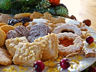 Weihnachts_Gebaeck
