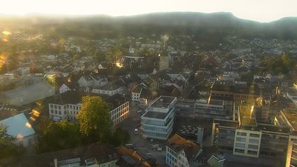 3h ago - 19:10