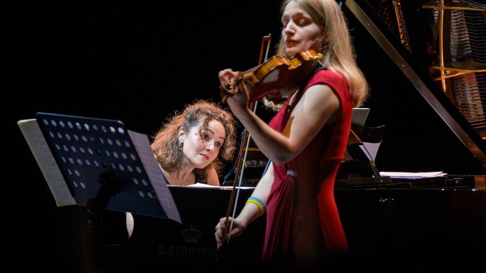 Ein musikalischer Dialog zwischen Bogen und Tasten durch alle Epochen