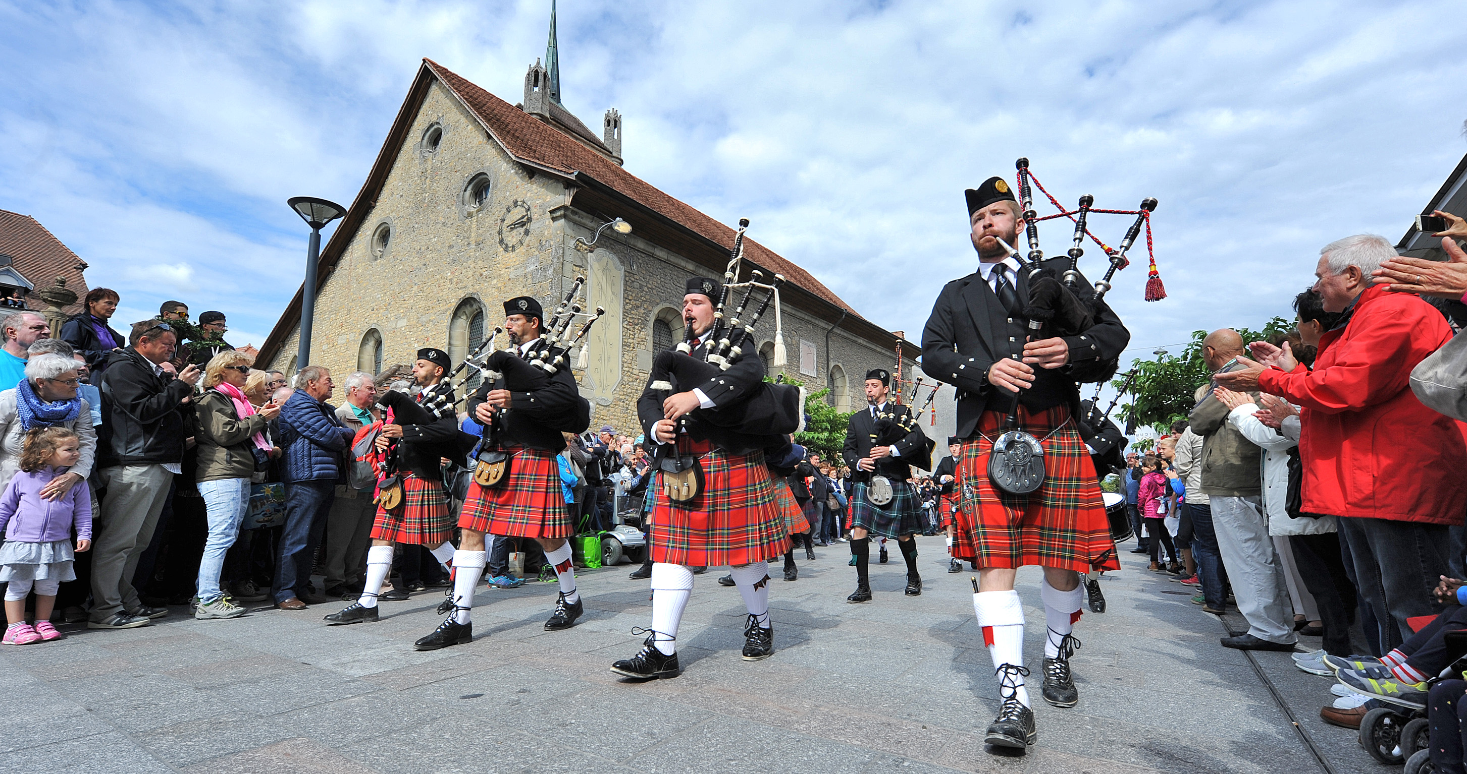 Parade Avenches Tattoo Avenches Guidle