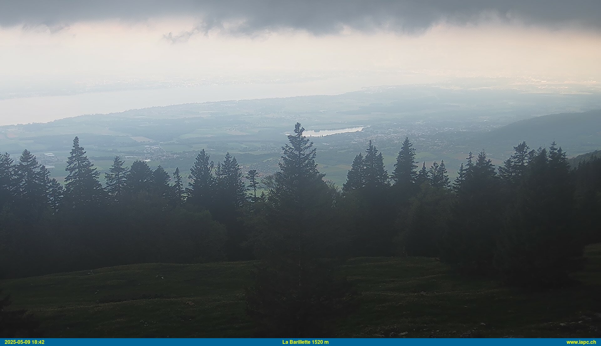 1h ago - 18:42