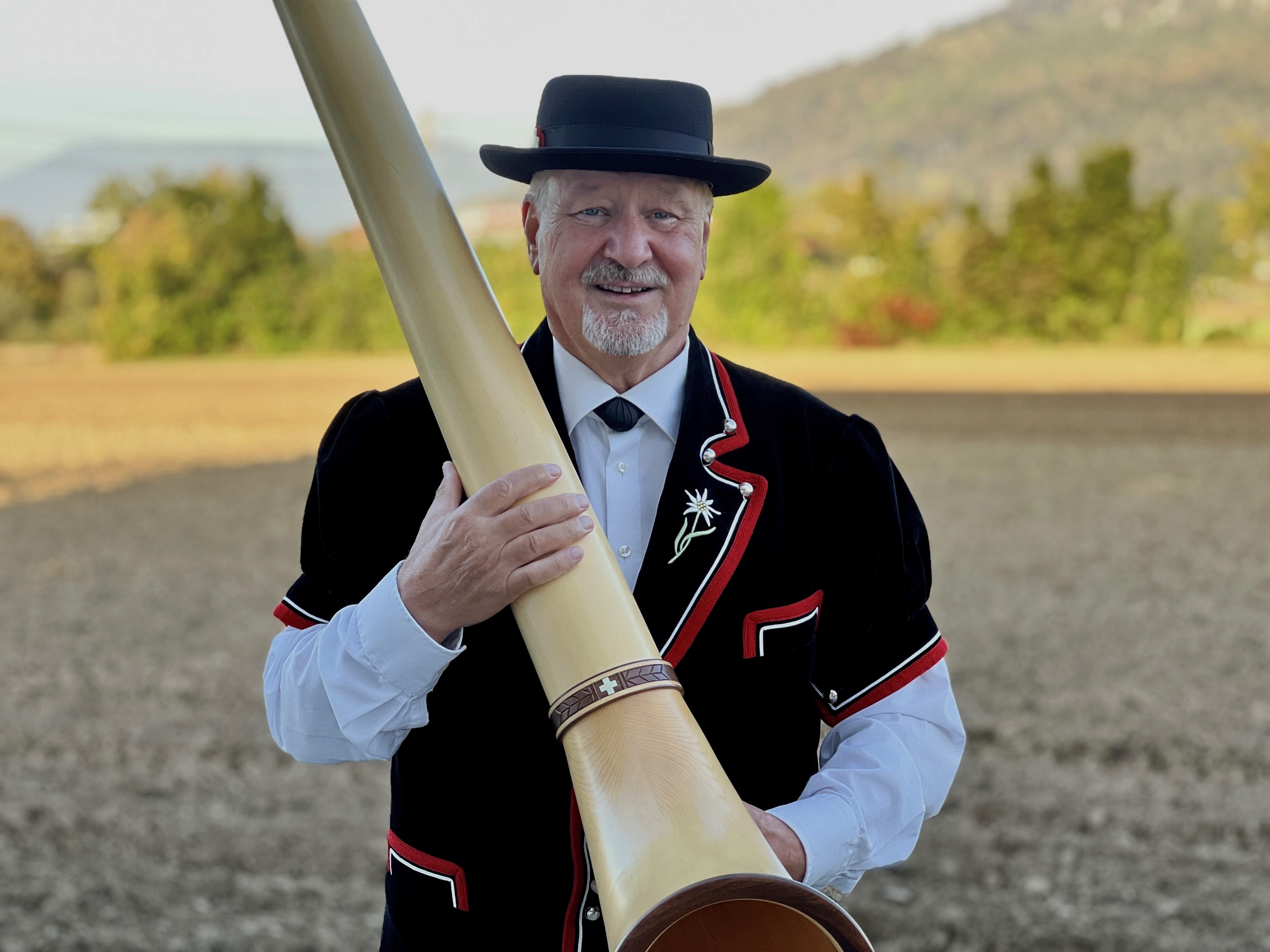 Abschluss-Ständli Alphorn | Kultursommer Grächen Abschluss-Ständli Alphorn | Kultursommer Grächen