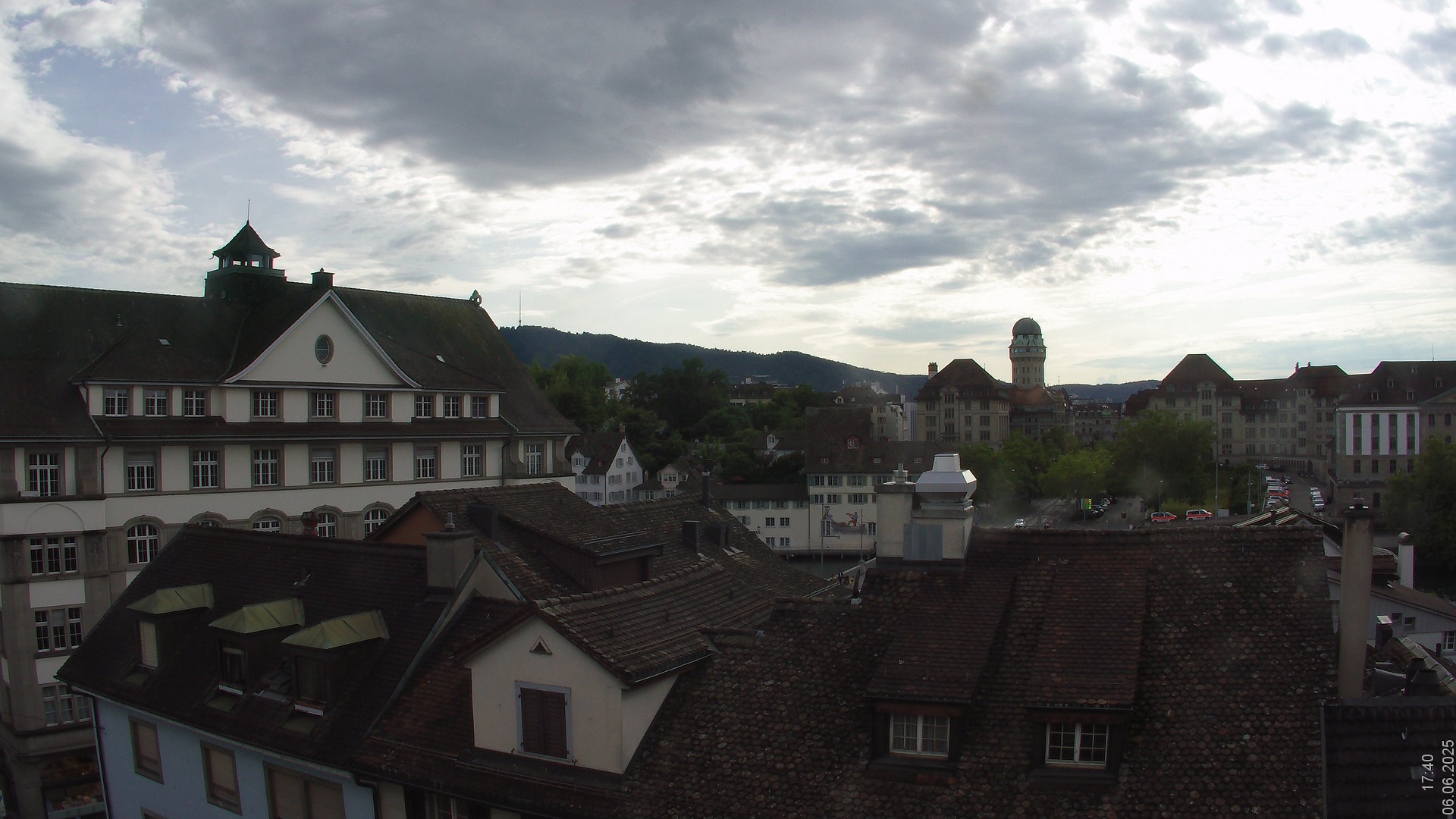 3h ago - 17:40