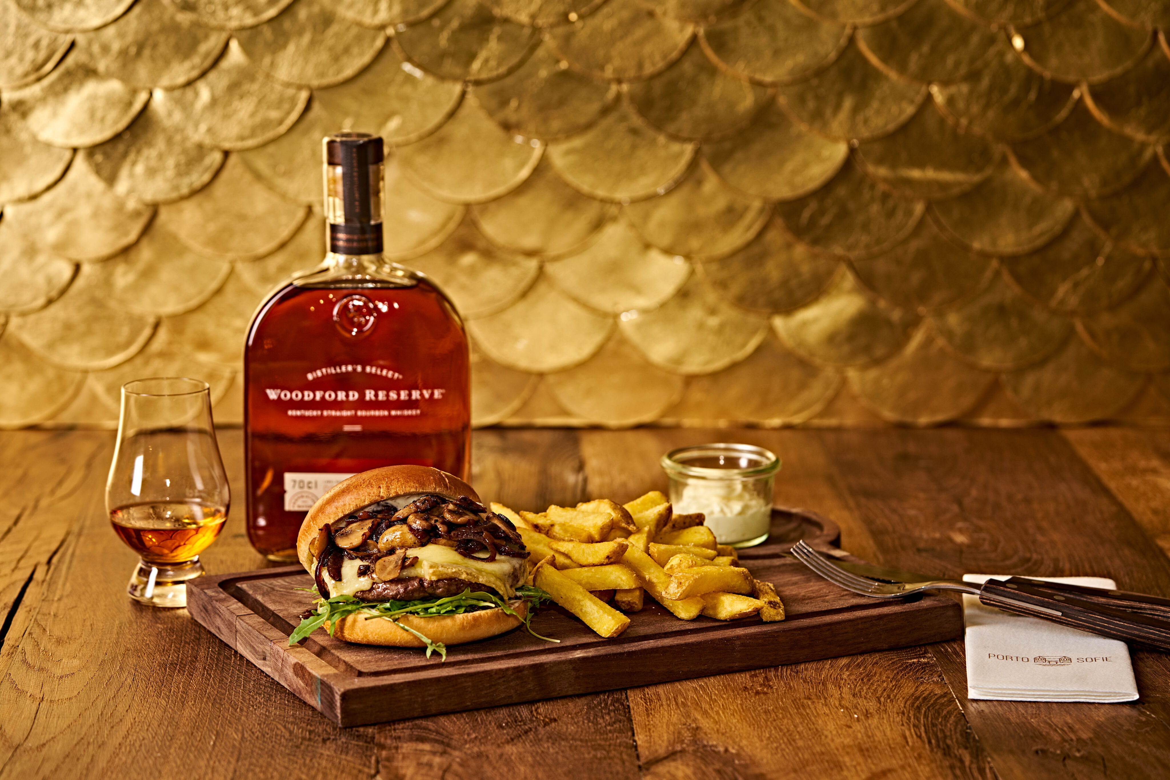 Burger- und Bourbon-Dinner