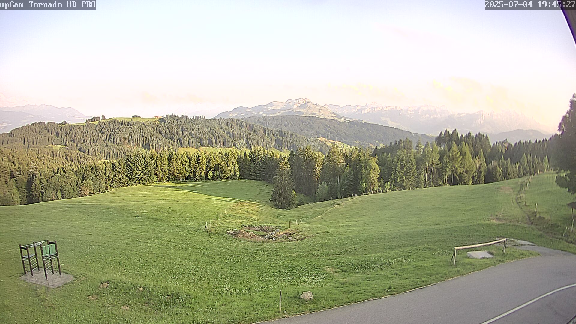1h ago - 19:45