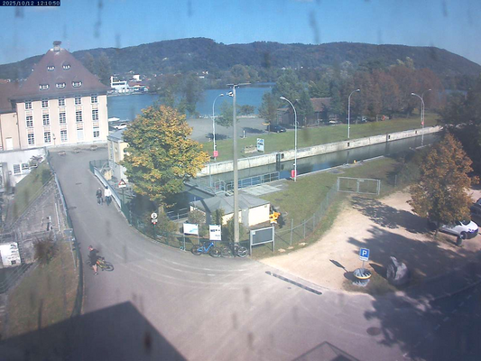 12.10.2025 12:11