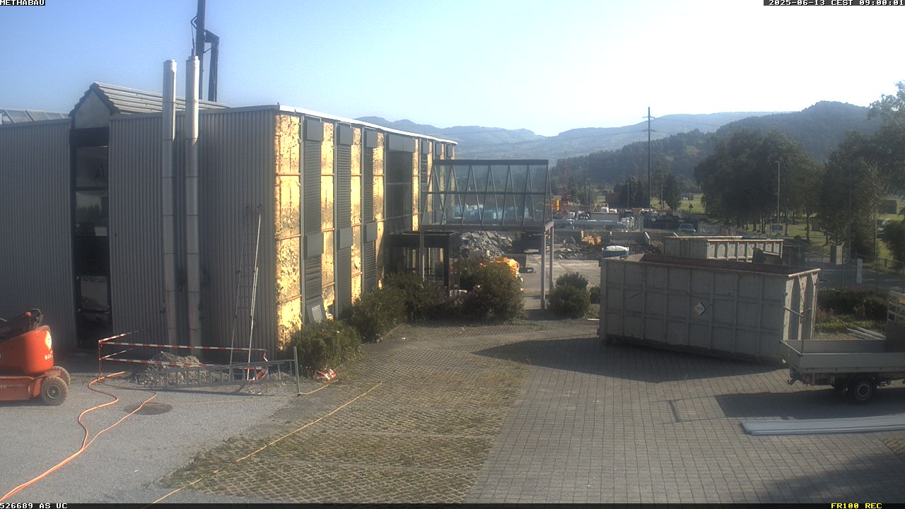 32h ago - 09:00