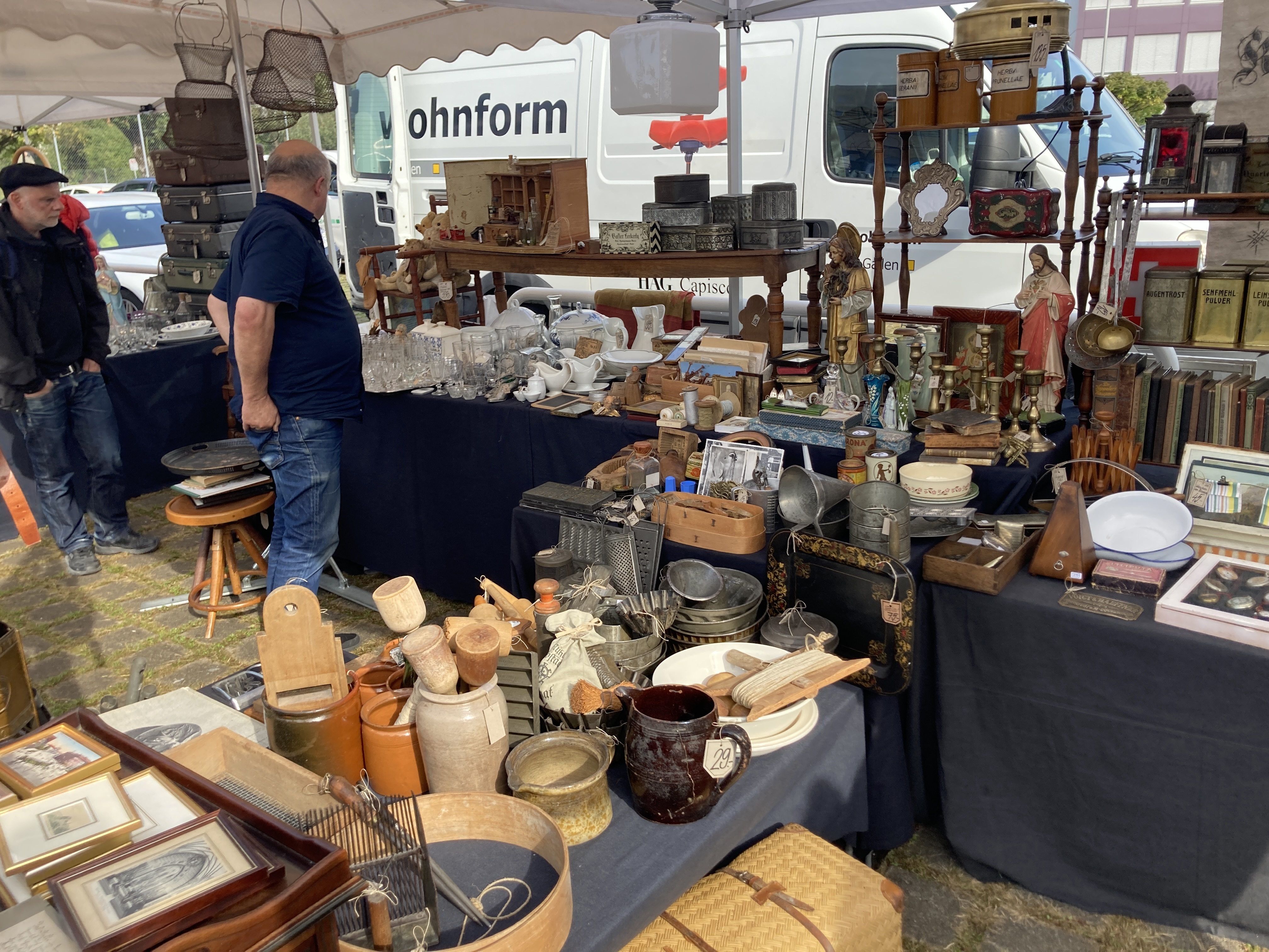 Antik-, Floh-, Sammlermarkt