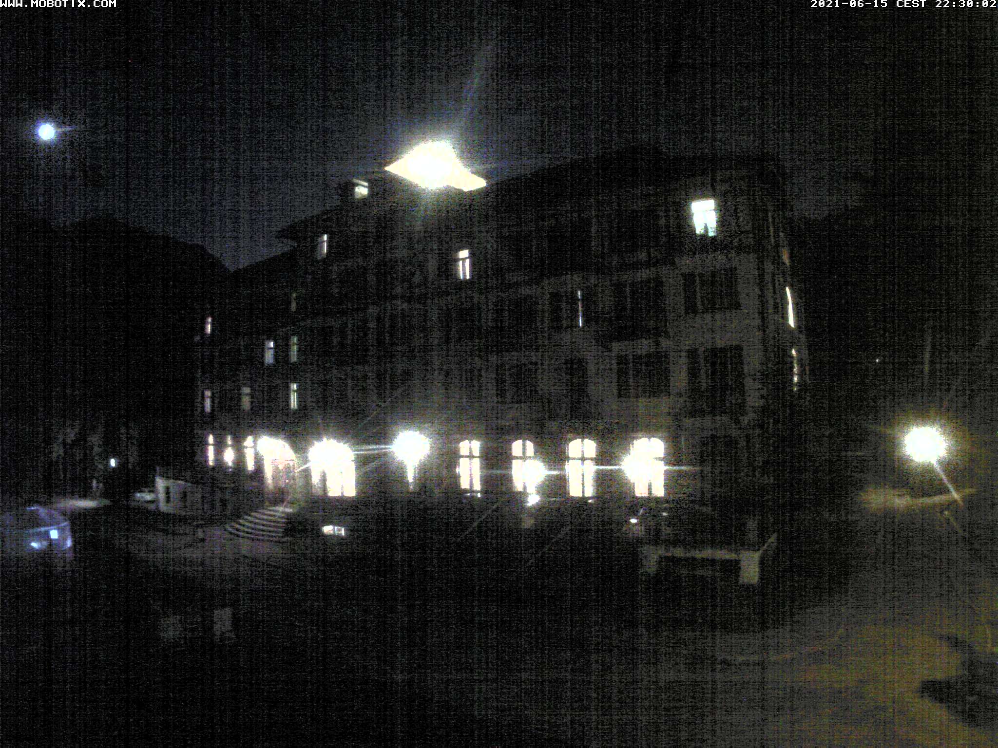 33h ago - 22:30