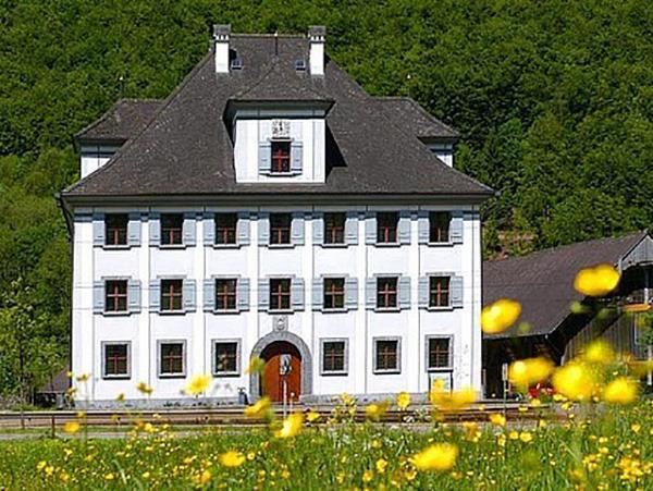 Matinée-Konzert mit dem Kinderjodlercheerli Brisäblick Oberdorf Matinée-Konzert mit dem Kinderjodlercheerli Brisäblick Oberdorf