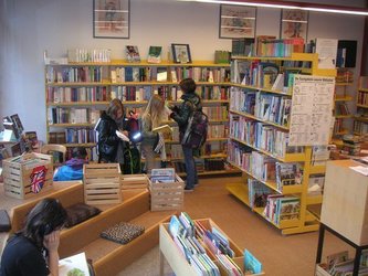 Schul- und Gemeindebibliothek Ennenda