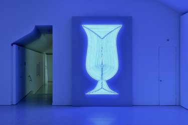 Bethan Huws, The Large Glass, 2013, Kunsthaus Zug, Stiftung Sammlung Kamm, Foto: Charles Duprat, © 2017, Pro Litteris, Zürich