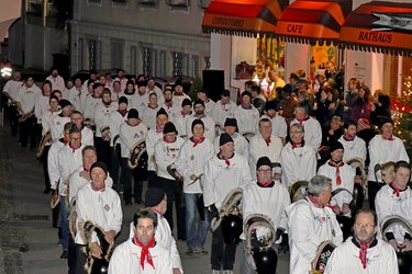 Gersau Itrychlä / Eröffnung Adventsfenster - 1
