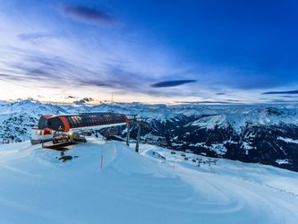 Pistenspass bei Sonnenaufgang - 1