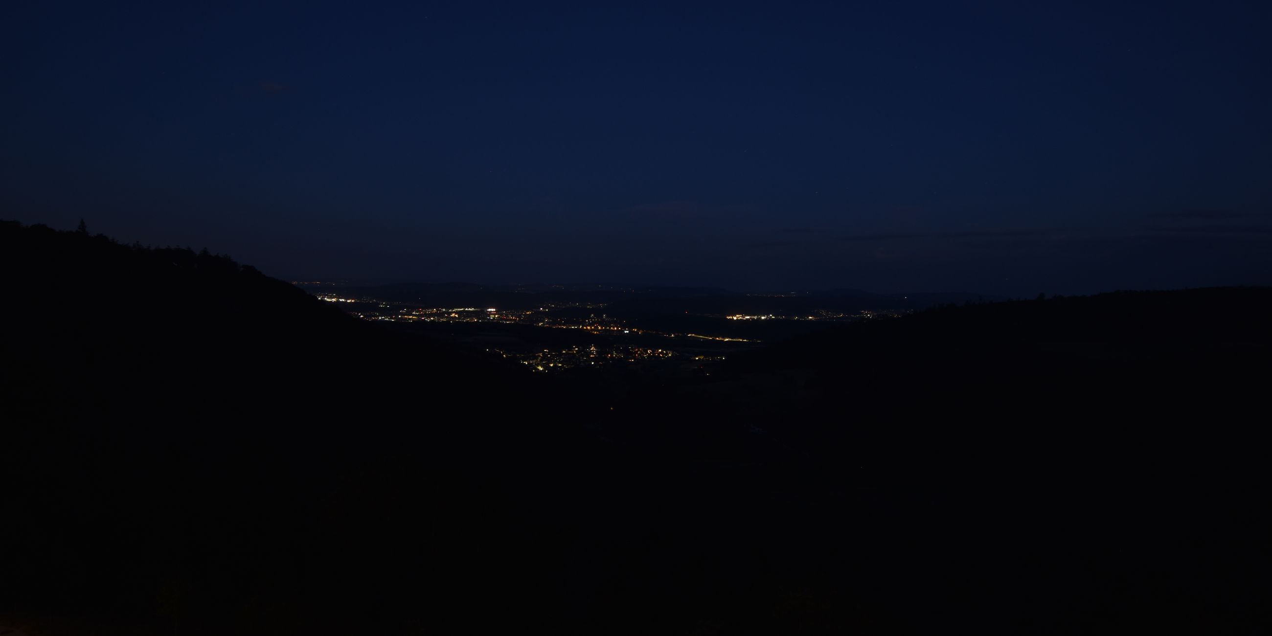 40h ago - 22:30