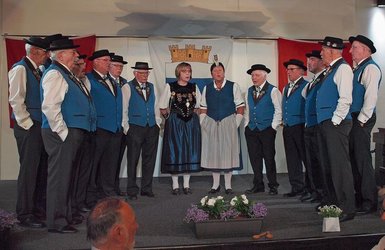 Das%20Jodlerdoppelquartett%20Zug%20beim%20Jahreskonzert%20im%20Burgbachsaal.%20%28Bild%20PD%29