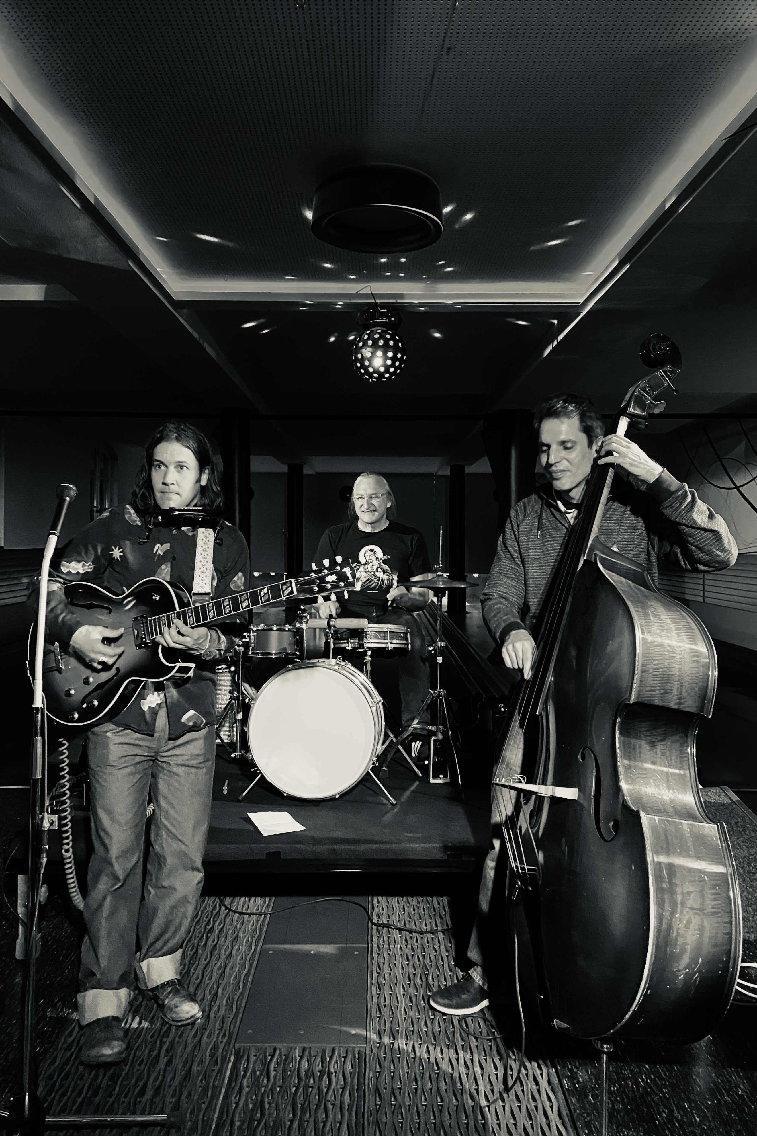 Musik im Zürihof präsentiert: "WANG DANG TRIO"